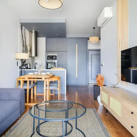 Benesta By Newinn Стамбул