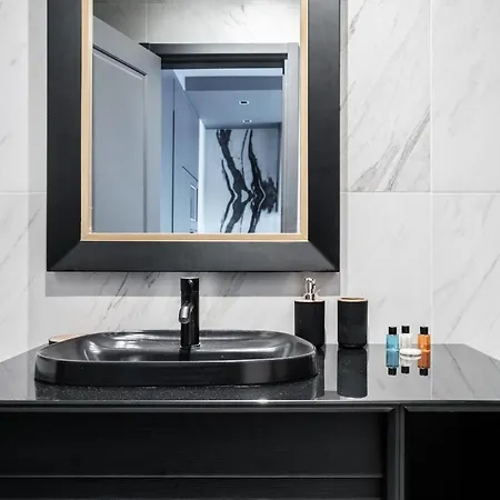 Benesta By Newinn Apartment *